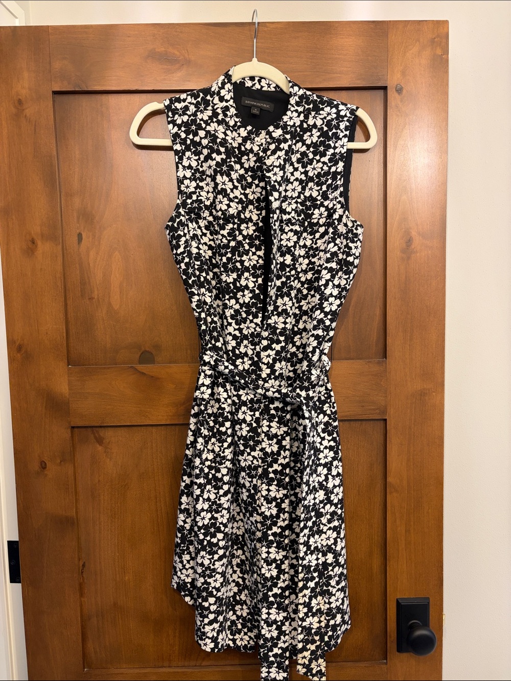 Banana Republic Sleeveless Dress